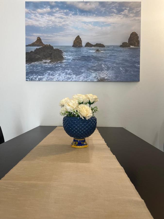 Amuri Di Casa Scogliera 卡塔尼亚 外观 照片
